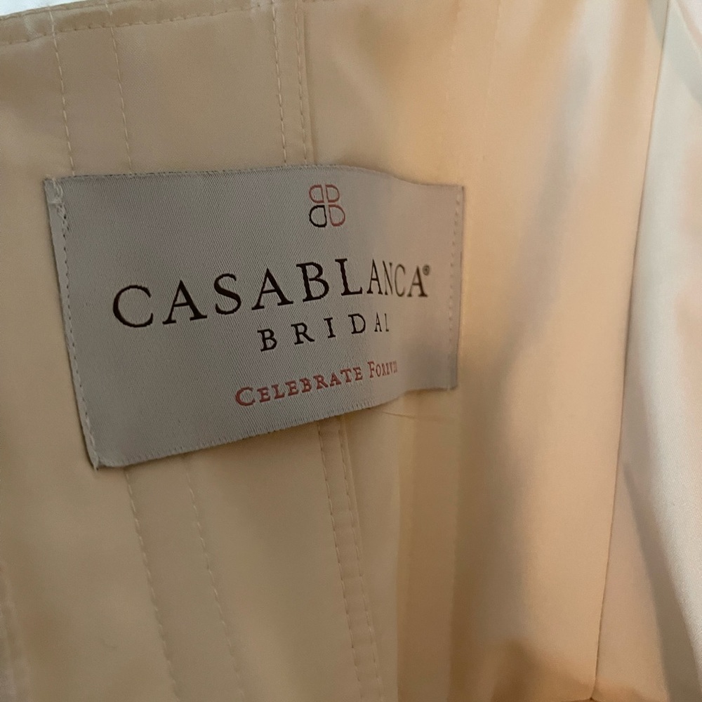 Casablanca wedding dress - Picture 11 of 14